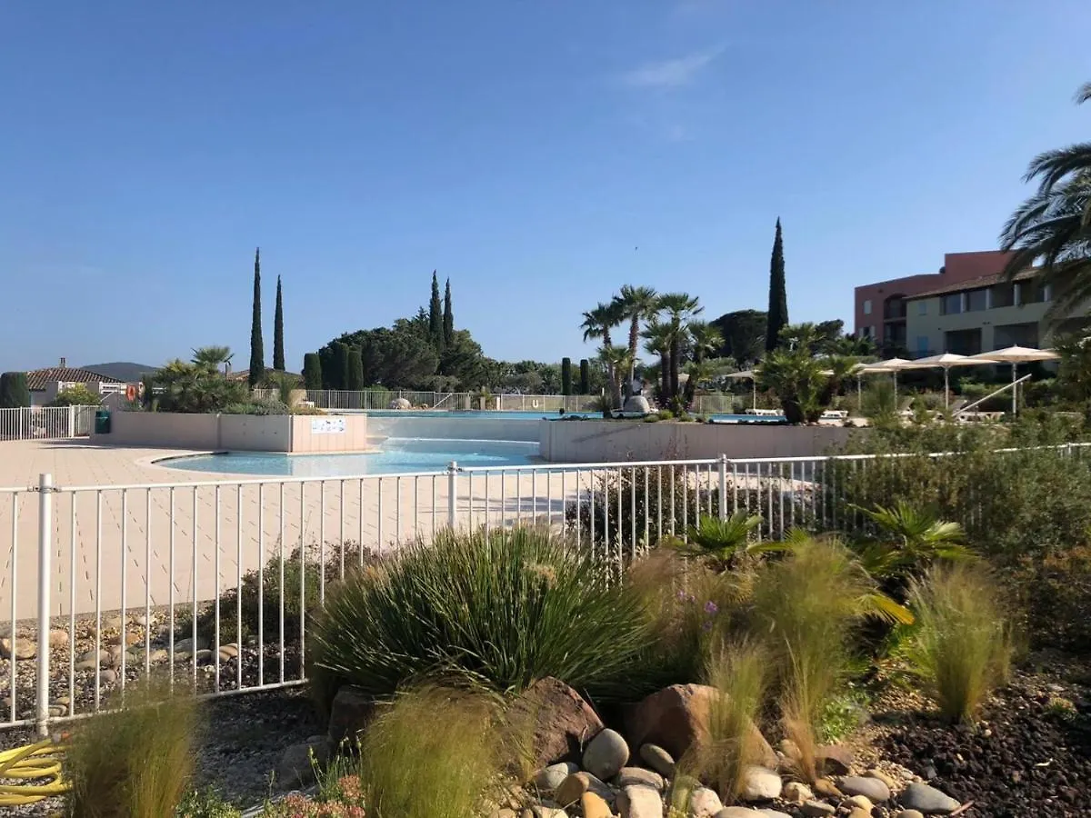 Au Domaine Du Golf Yourhosthelper روكبرون-سور-أرجينس فرنسا